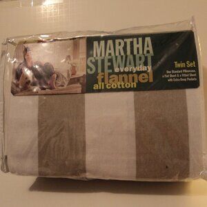 New Martha Stewart Cotton Flannel Twin Sheet Set Striped Beige White Pillowcase